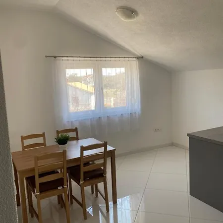 Pavlovici Apartamento