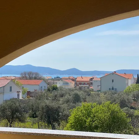 Pavlovici Apartamento Sukošan